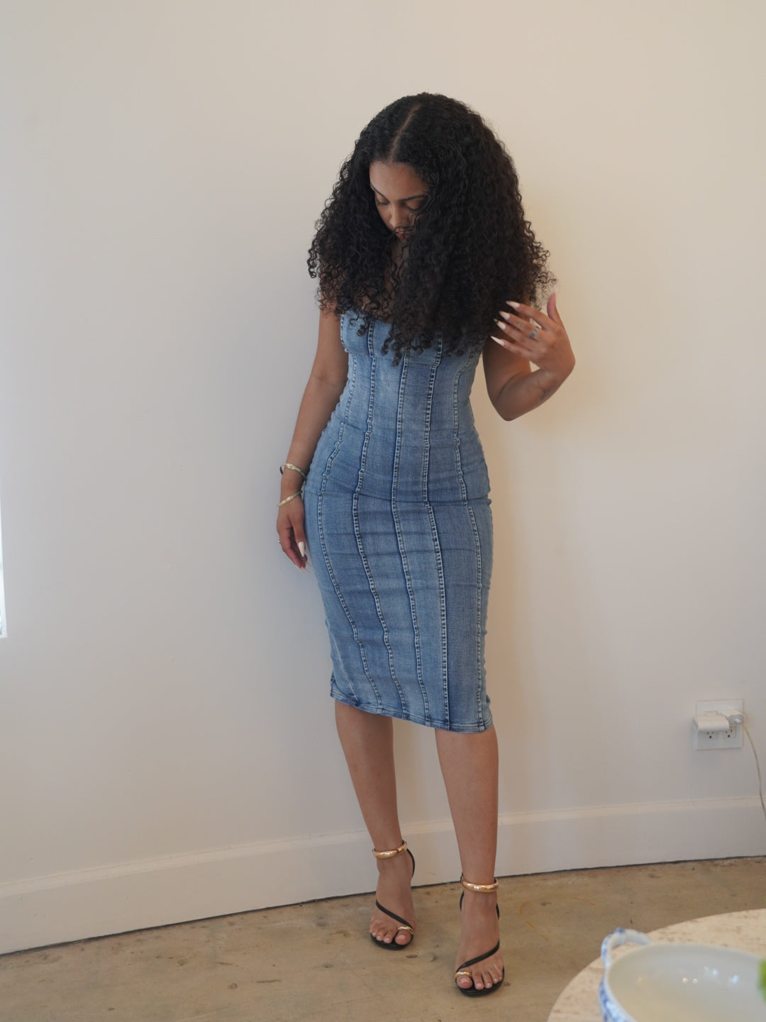Bey| Strapless Denim Midi