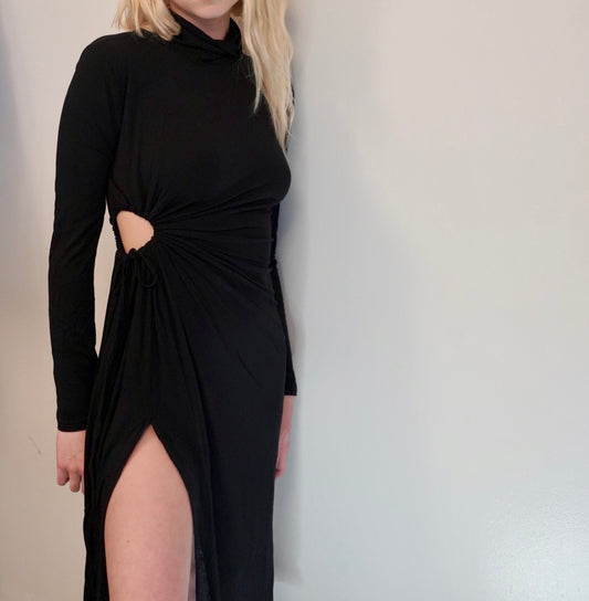 Moui| Cut out Dress